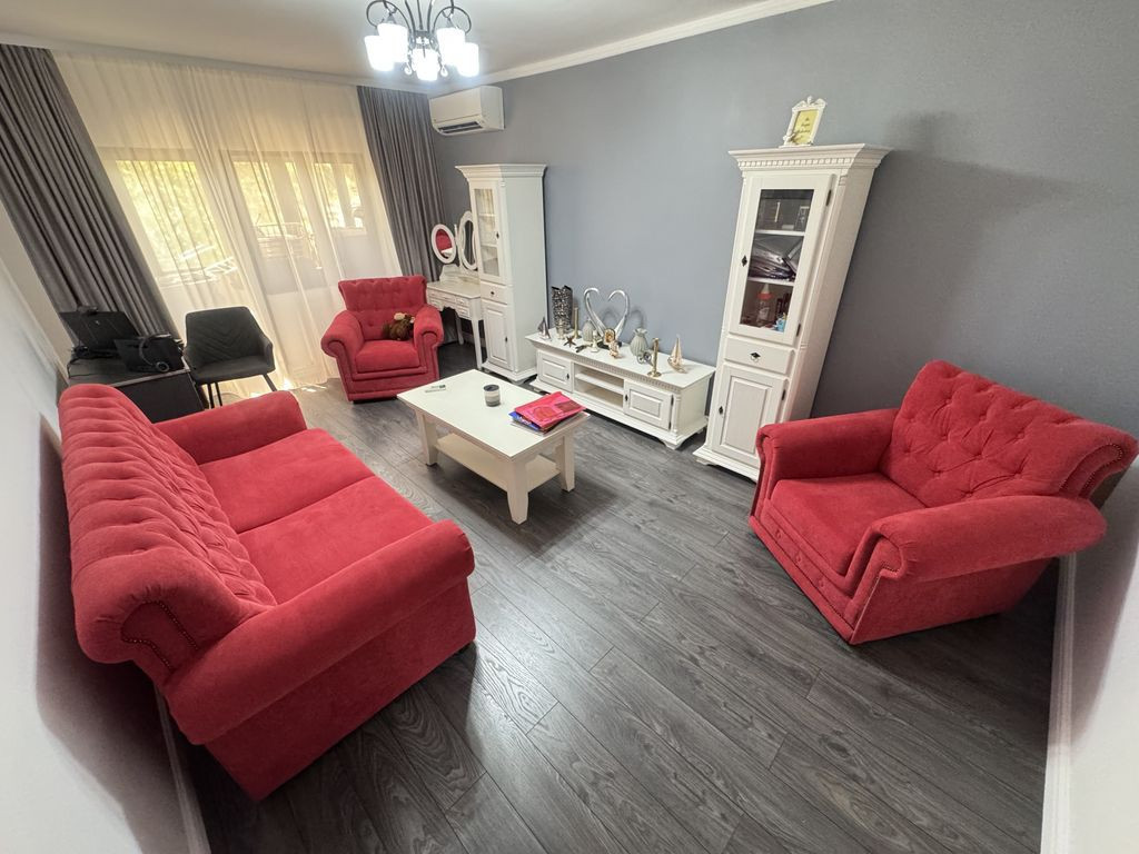 Apartament 3 camere zona Inel 1 Renovat Total cu Centrala...