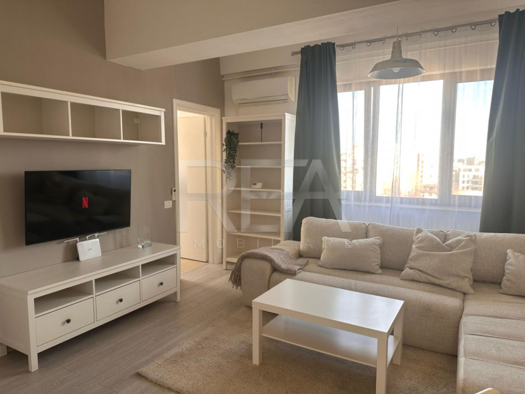 2 camere Alba Iulia, centrală, et. 7, an 2016, 60 mp