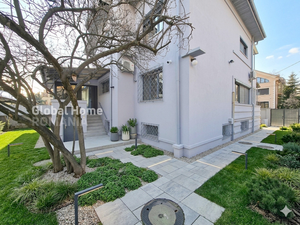 Interbelic Art Deco Villa 440 sqm + Land 566 sqm • Zona Do