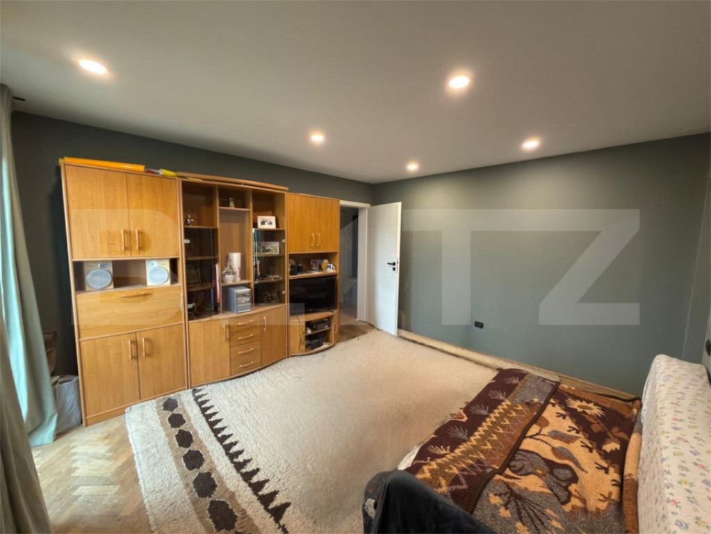 Apartament cu 3 camere, 57 mp, zona Nord