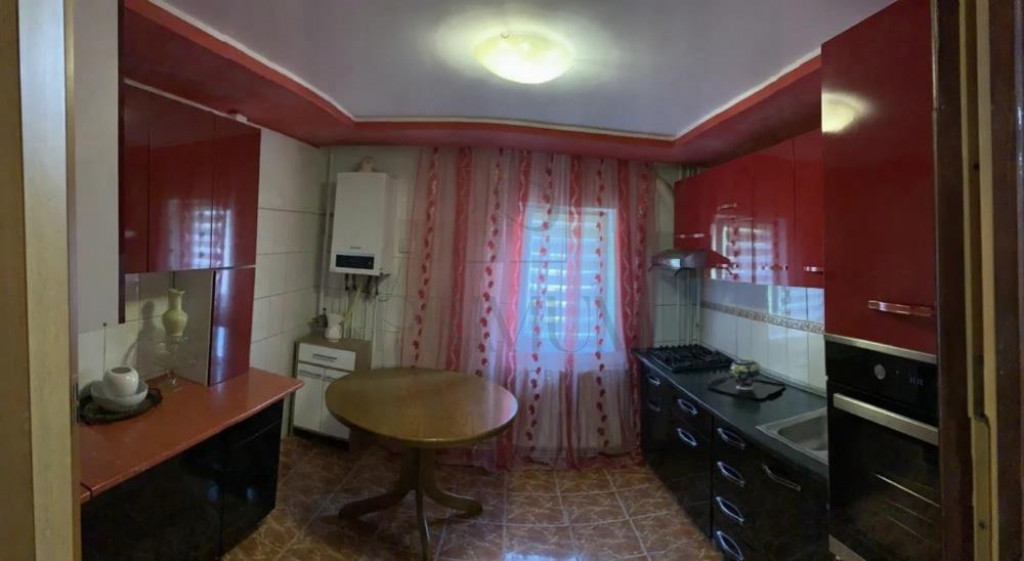Apartament 3 camere, 2 balcoane, 2 bai, Bd.Dambovita. COM...