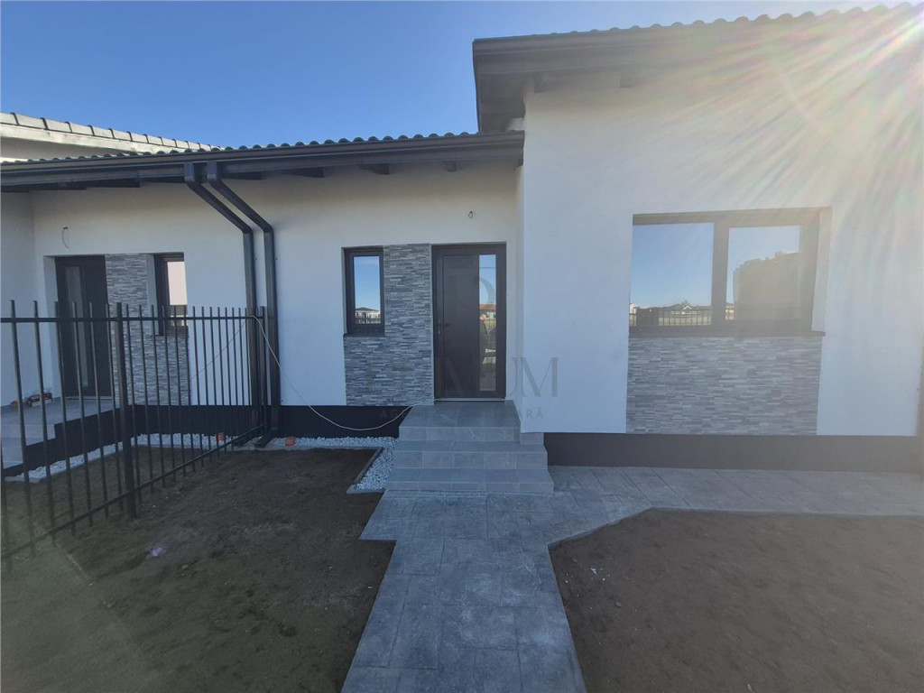 Duplex pe parter - zona buna - posibilitate alegere finisaje
