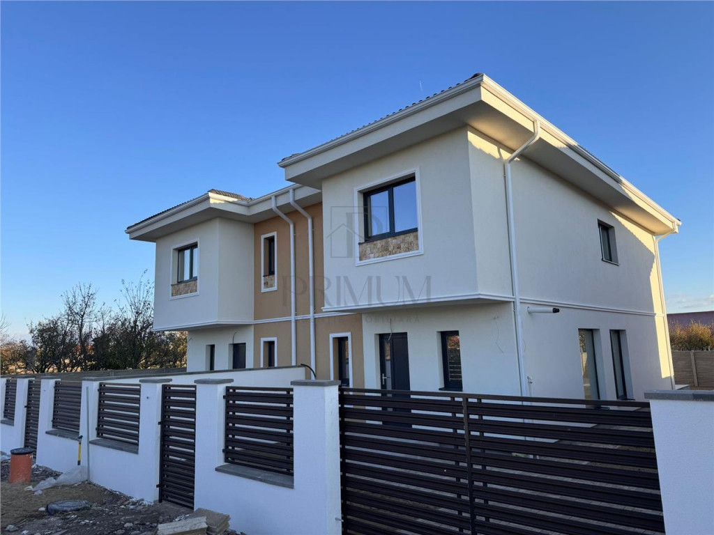 Duplex deosebit - compartimentare excelenta - finisaje premi