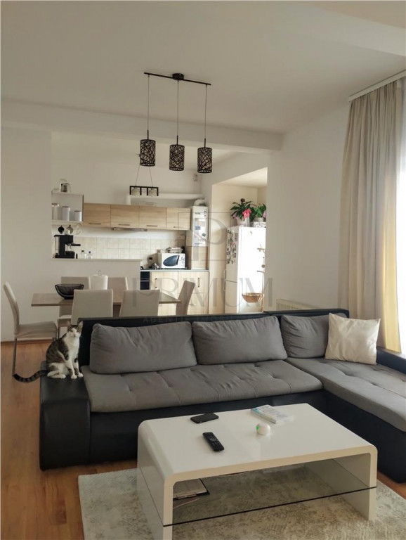 Sanandrei -Apartament 3 camere - doua balcoane - curte -foi