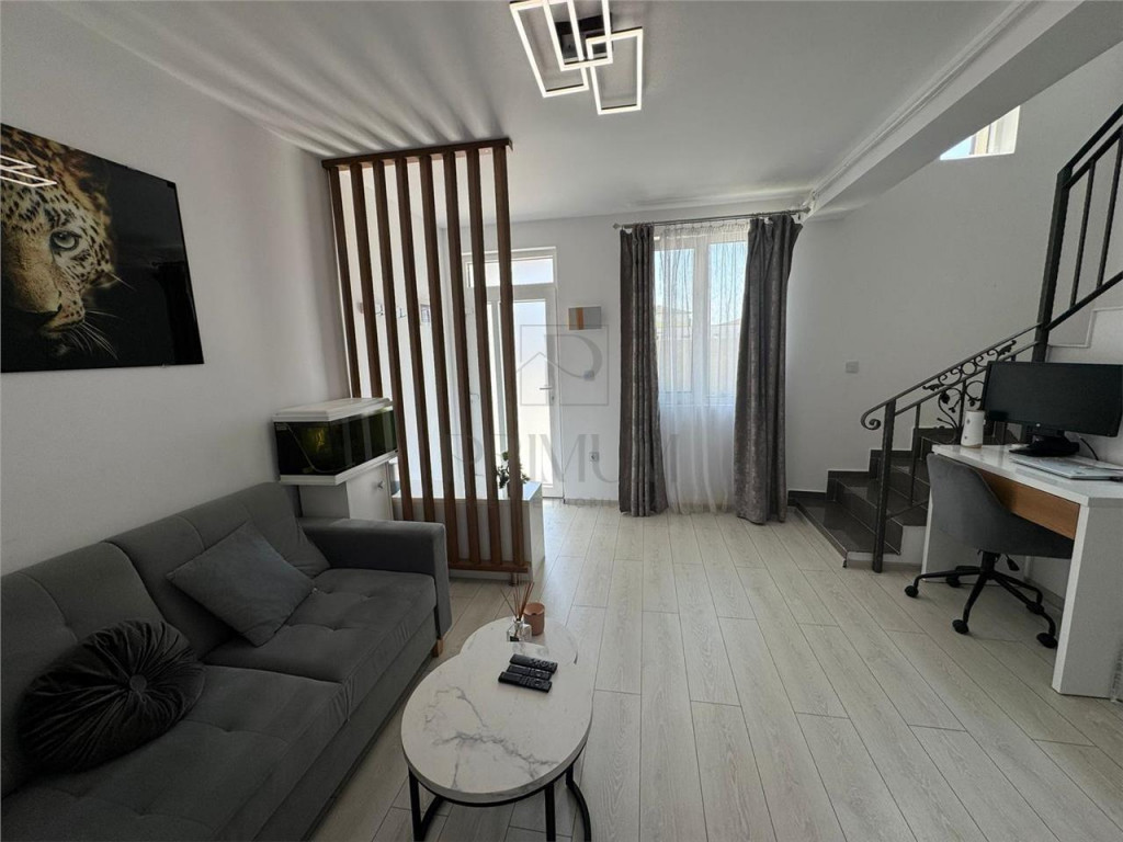 TRIPLEX CU TERASA SI CURTE PROPRIE - CALEA URSENI - IN SPATE