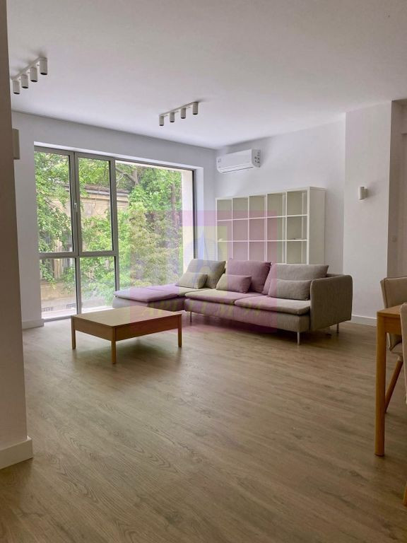 Armeneasca | 4 camere | 109 mp, mobilat utilat, boutique ...