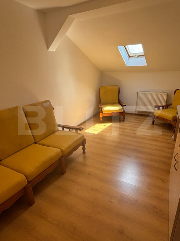Apartament 3 camere, 54 mp, zona Garii