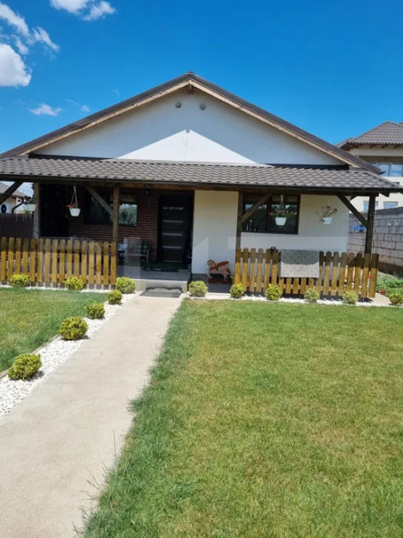 Casa de vanzare, 72 mp, Sat Costi