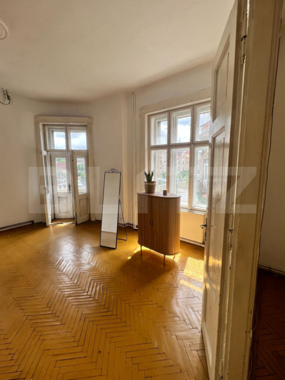 Apartament 2 camere, 82 mp, zona Iosefin