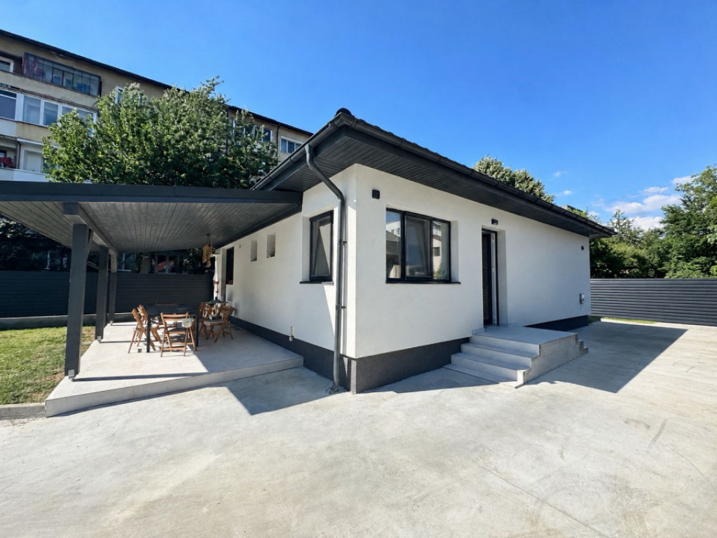 Casă 104 mp, 5 ari teren, zona Sasar