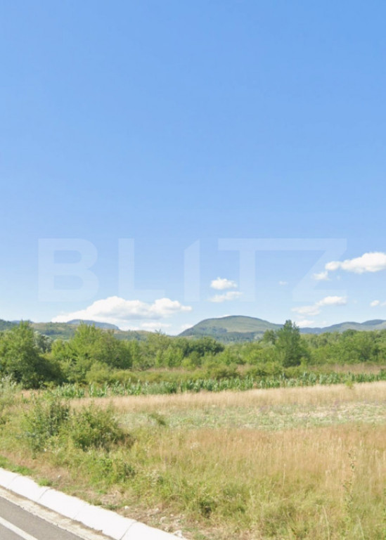 Teren intravilan si extravilan 9000 mp, zona Lelesti-Dobrita