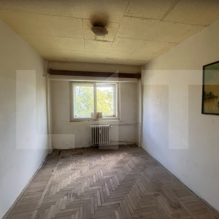 Apartament cu 3 camere zona Bucovina