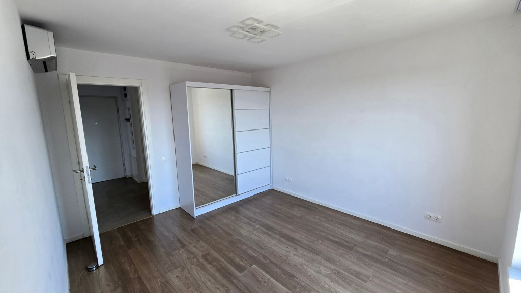 2 camere l bucatarie inchisa l ROND PIPERA