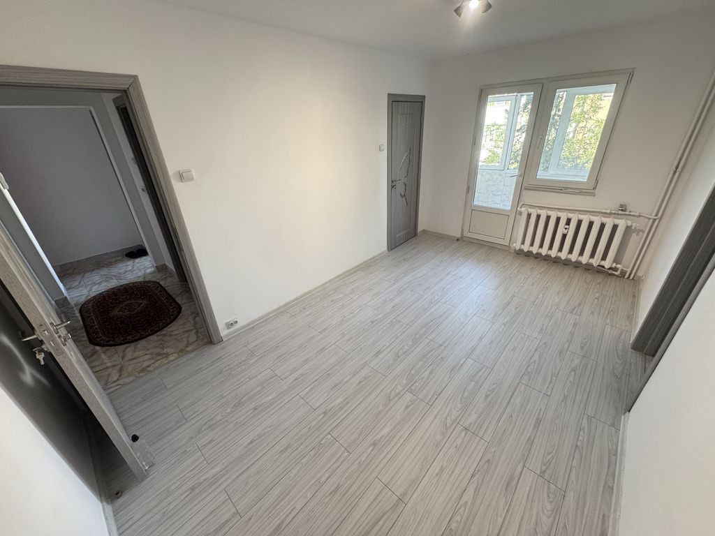 Apartament 3 camere zona Tomis Nord