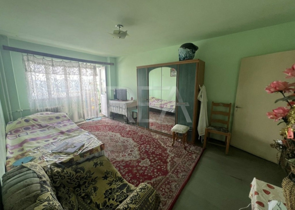 3 camere, et 8/10, 67 mp- Gorjului- 50m Metrou