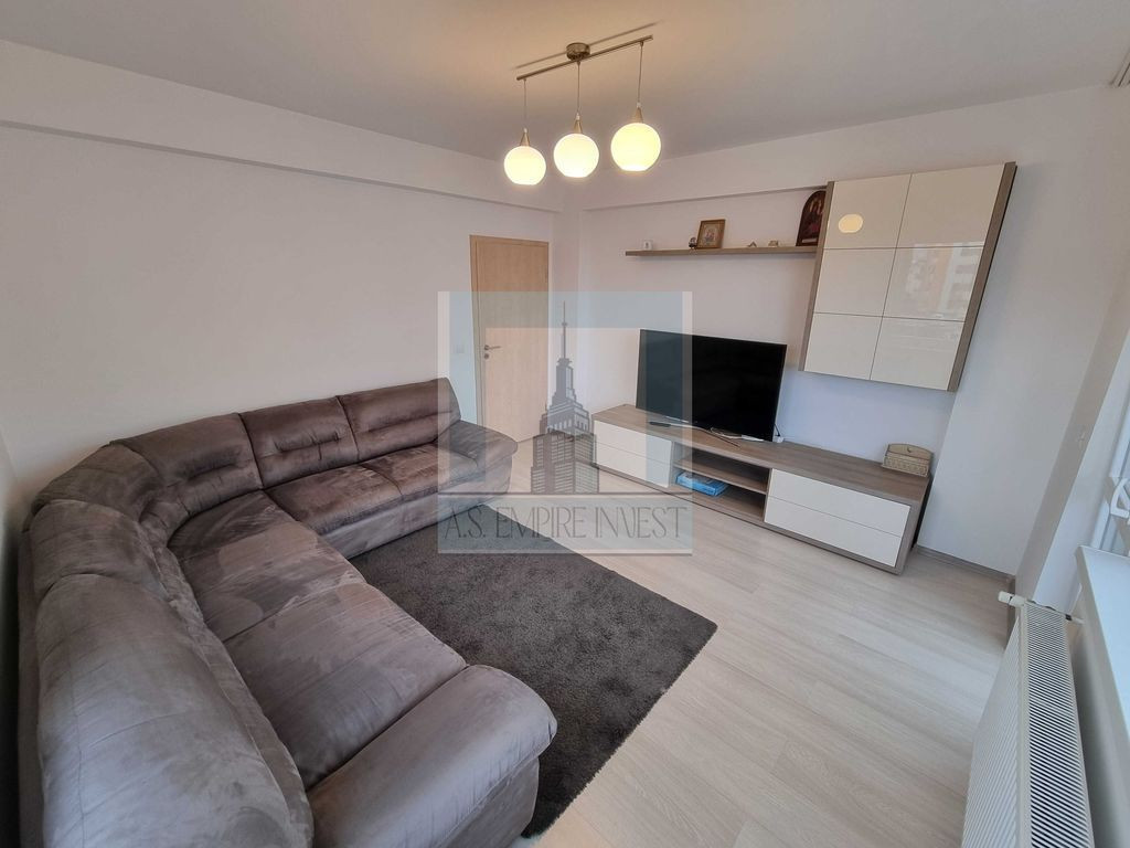 Apartament 3 Camere +Loc de parcare - zona Tractorul/Gran...