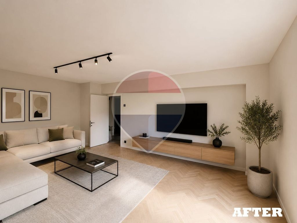 Apartament cu 3 camere de vânzare în zona Brailei