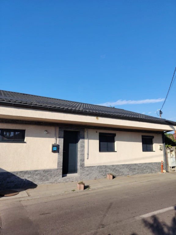 Casa pe parter, 82.26 mp, complet renovata, zona Catargiu