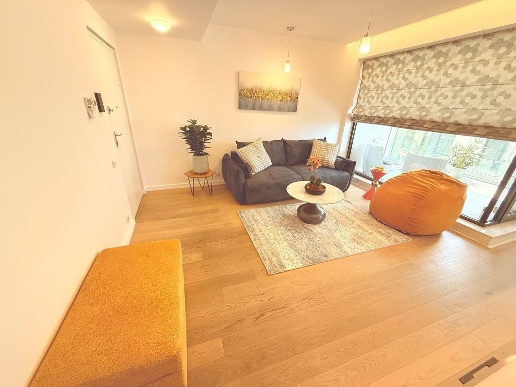 Apartament 2 camere - ONE Herastrau Plaza- Parcare+Boxa