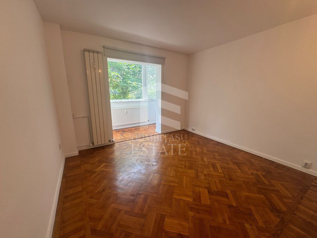 Apartament 4 Camere Crangasi Nemobilat 3/4