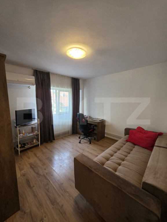 Apartament cu o camera, decomandat, ICFRIMU