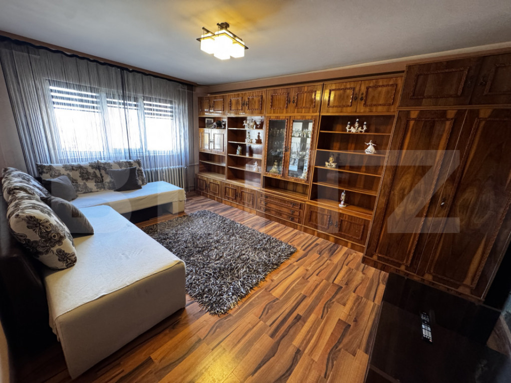 Apartament 2 camere, 48 mp, etaj 3, AC, zona Unitatea Milita