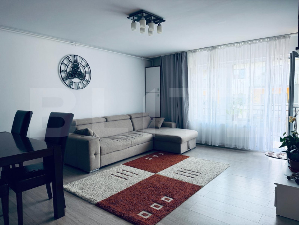Apartament cu 3 camere, 65 mp, aer conditionat, garaj indivi