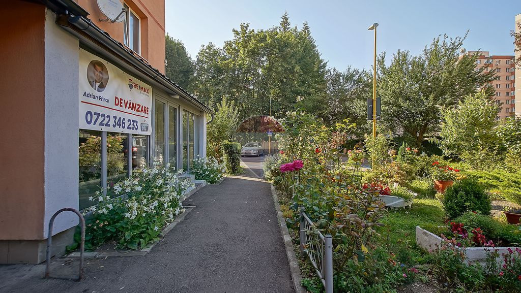 Spațiu comercial de închiriat – Calea București nr. ...