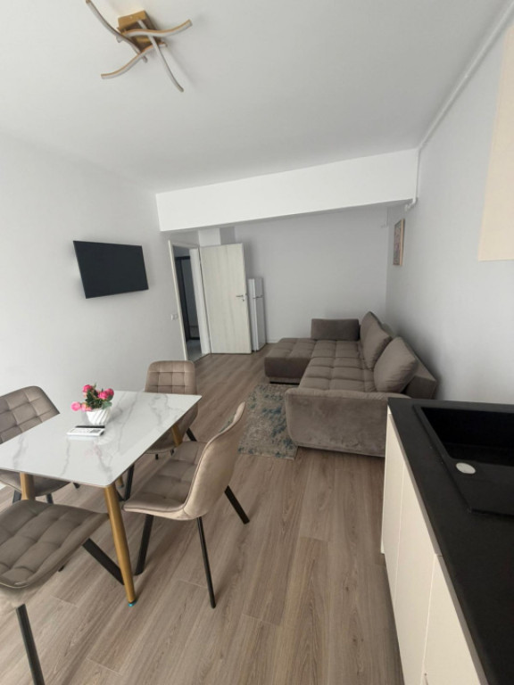 Apartament 2 camere, 50 mp, zona Rafinaria Vega