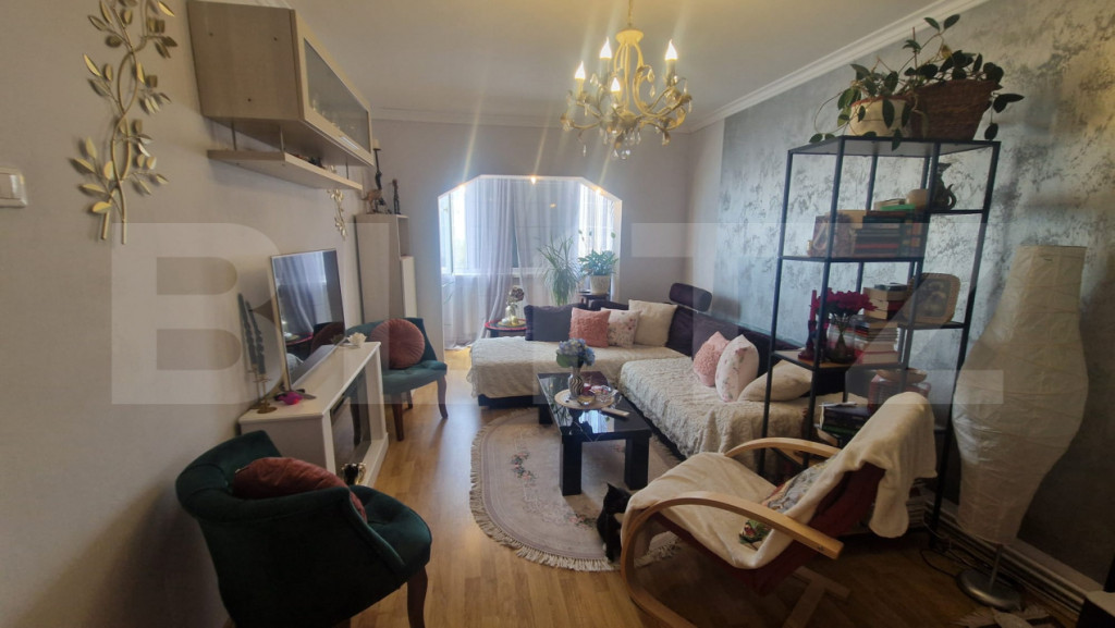 Apartament 4 camere lux Codlea, etaj intermediar, mobilat, p