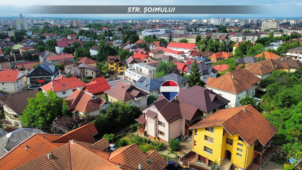 Casă individuala, cu 6 camere 250m2/ 423m2 teren zona pa...