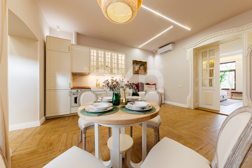 Apartament 2 camere | Centrală proprie | Ultracentral | Mal