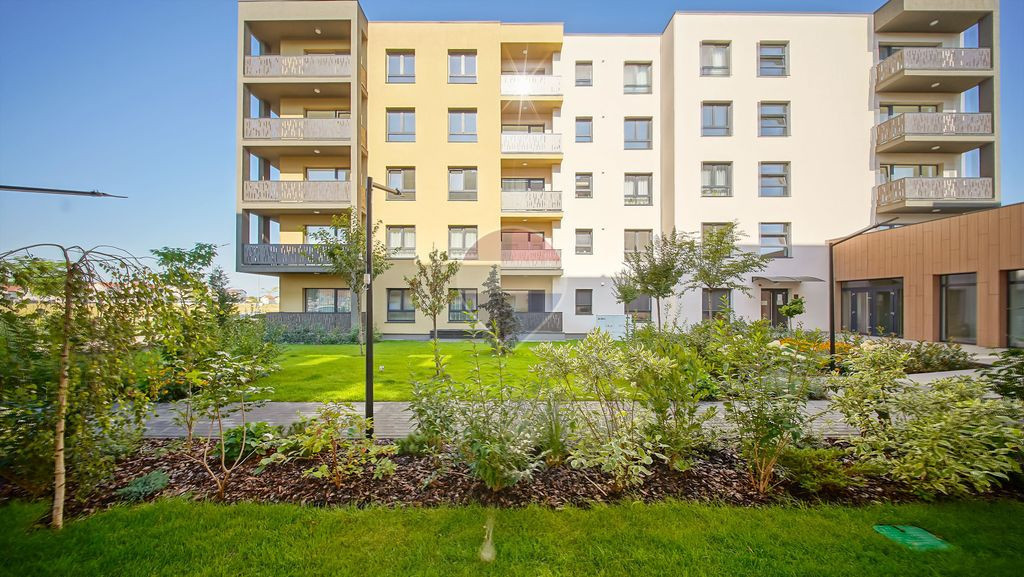 Apartament 3 camere, parcare subterana | Prima închirier...