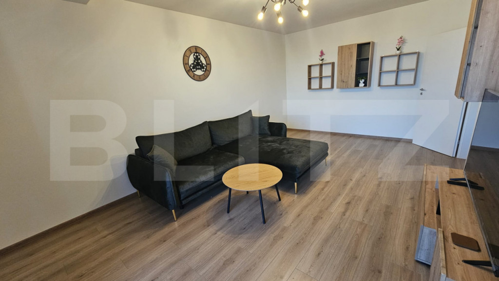Apartament cu 2 camere, 54 mp + 8 mp balcon, zona Aradului