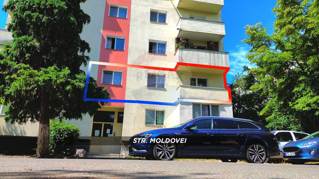 Apartament 4 camere | Ultracentral | Etaj 1 | STR MOLDOVEI