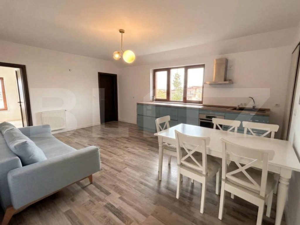 Apartament 3 camere, modern, 80 mp, parcare, zona: Golden Tu