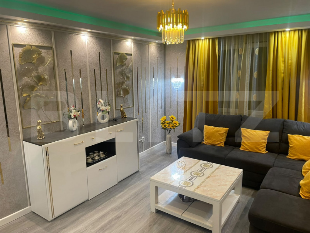 Apartament 3 camere, 88 mp, zona Reghin