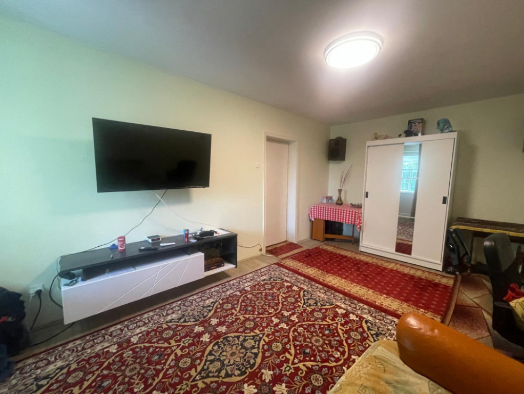 Apartament 2 camere, 47.75 mp, centrala termica, zona Brazda
