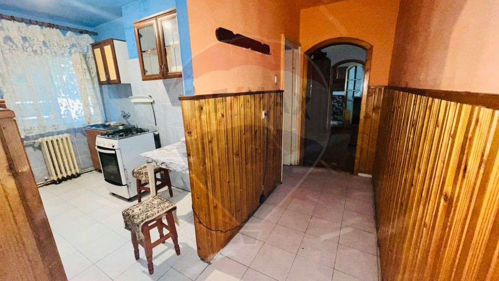 Apartament cu 2 camere de vânzare zona Rogerius