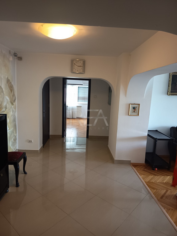 4 Camere Bulevardul Unirii Mobilat Utilat 93 mp Utili | Deco