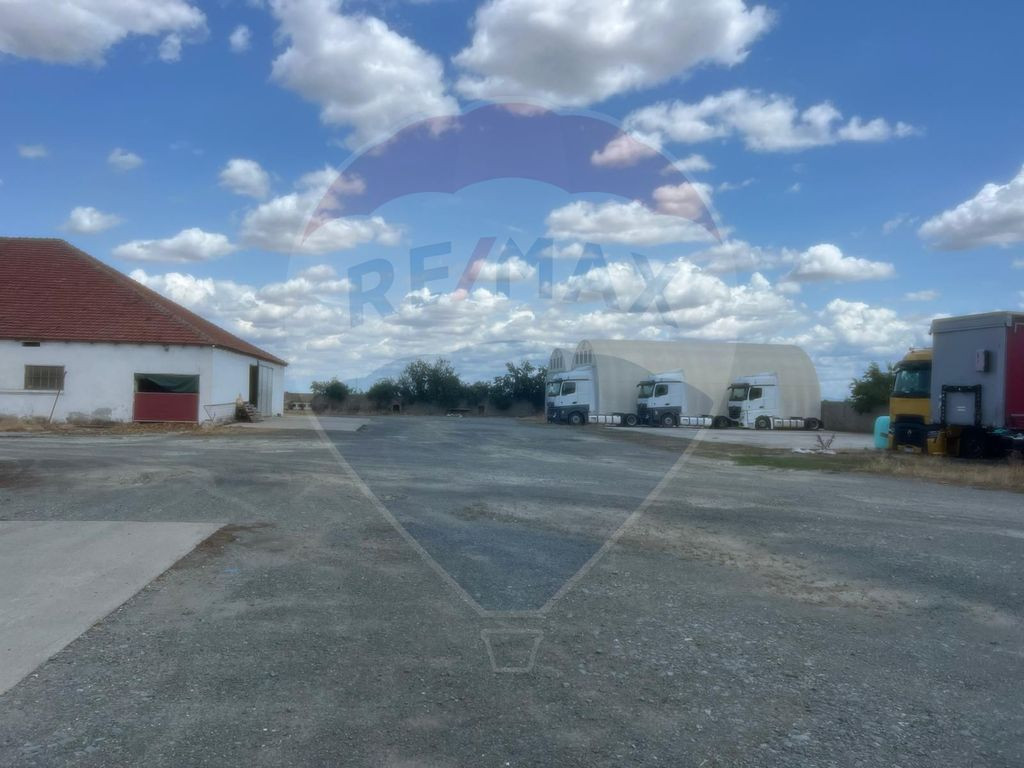 Parcare tir/camion zona industriala Sofronea