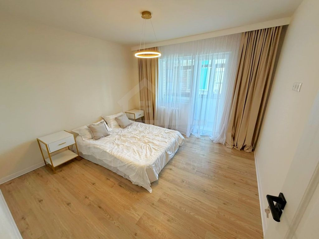 2 Decomandate-Renovat total-Nelocuit-Impecabil-teava de gaze