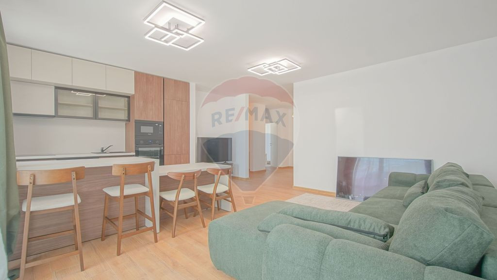 Penthouse Brasov | Prima închiriere | 95 mp utili + 36 m...
