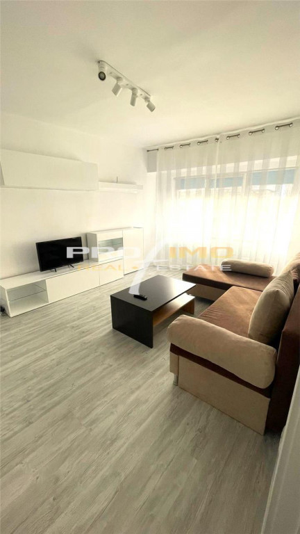 Apartament 3 camere decomandat - Kaufland ICIL