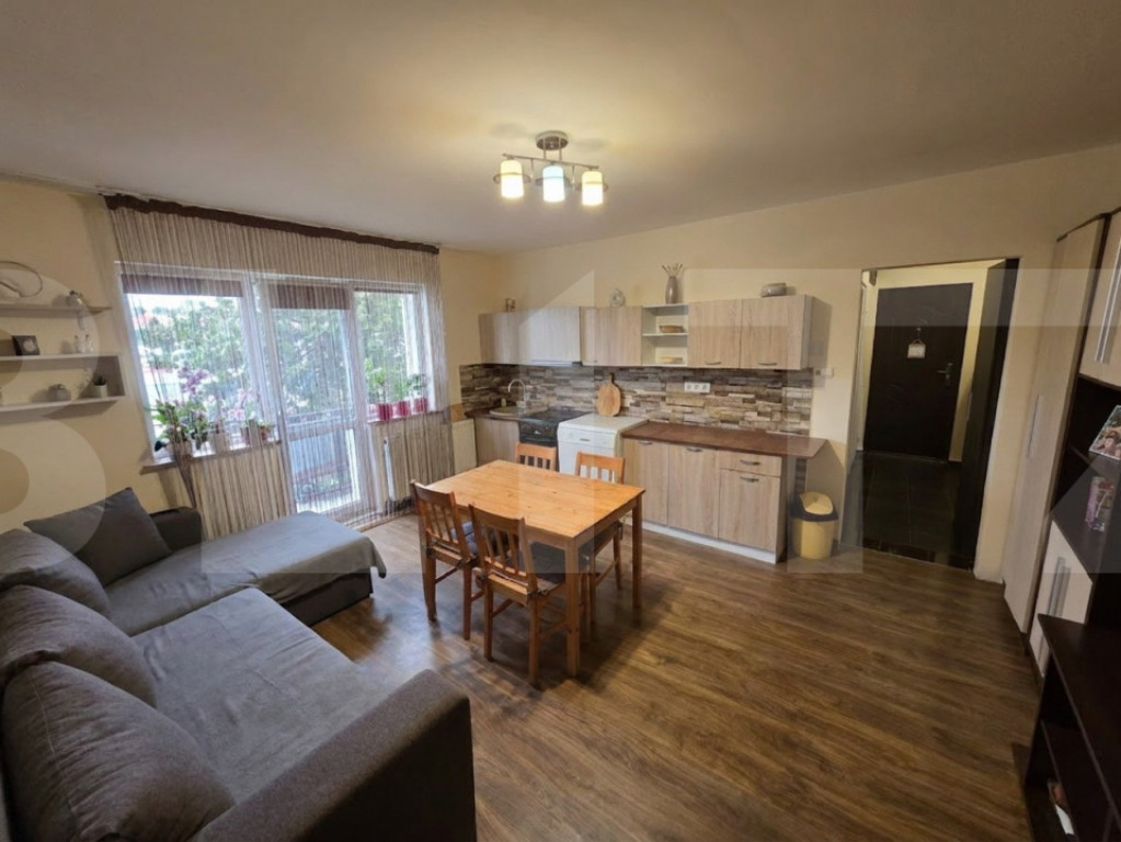 Apartament cu 2 camere si living openspace cu bucatarie - Sf