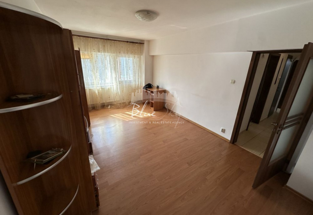 Apartament 2 cam dec – Bdul Mircea cel Bătrân | 55 mp |