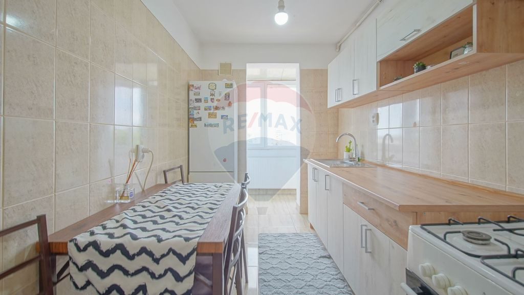COMISION 0% | Apartament cu 2 camere | Decomandat | Zona ...