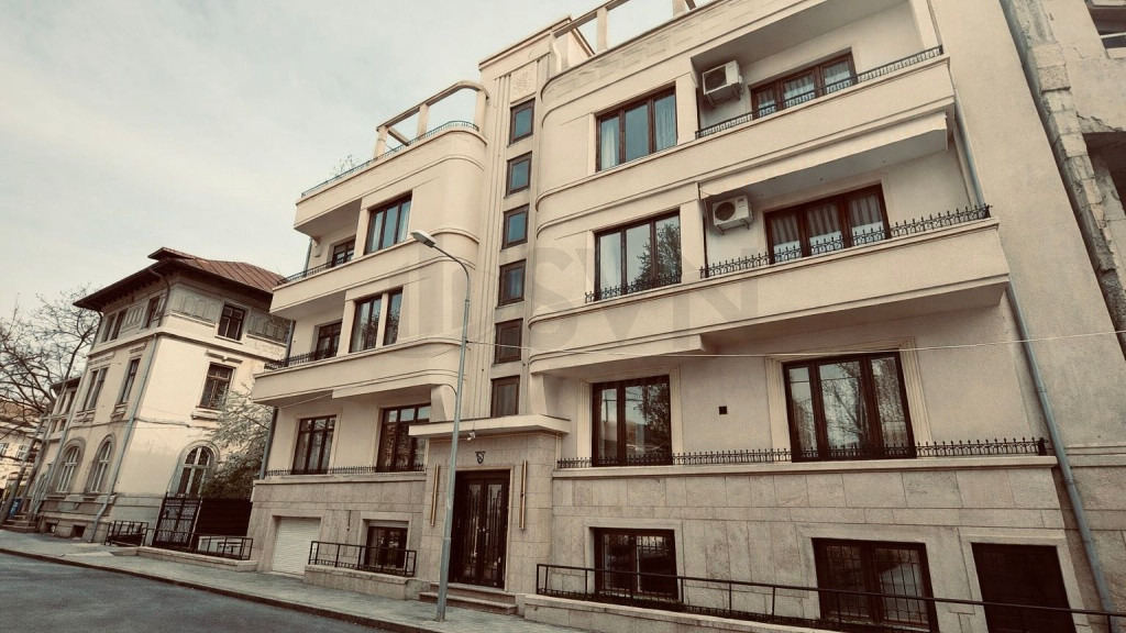 Apartament 4 camere l Strada Arcului l Ultracentral