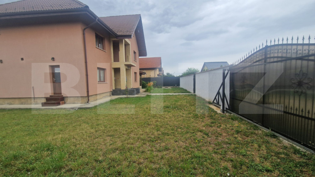 Casa 4 camere semimobilata in Cartier Izvor Tarlungeni Br...
