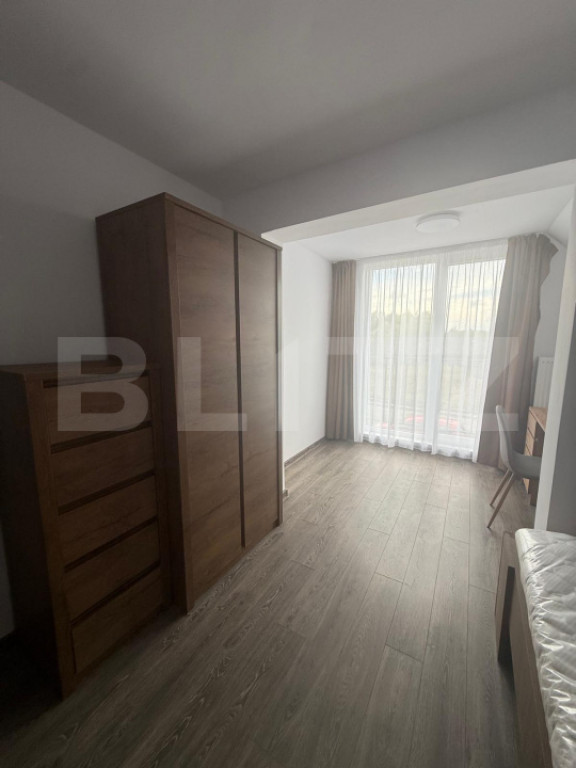 Camera cu baie proprie, 18 mp, ideala pentru studenti, zona